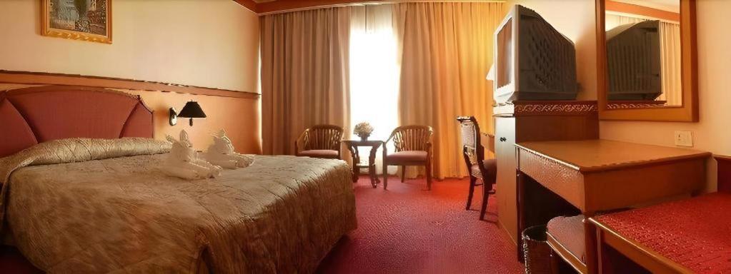 האט יאי Sakura Hotel מראה חיצוני תמונה